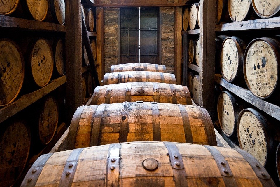 Barriles De Destilería, Barriles De Madera, Bourbon