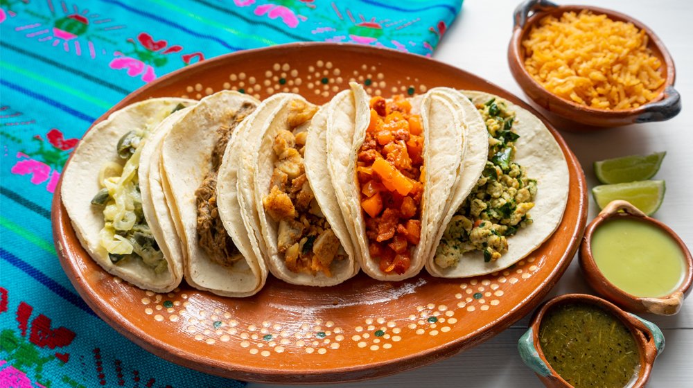 Qué son los tacos de guisado y cómo prepararlos fácilmente?